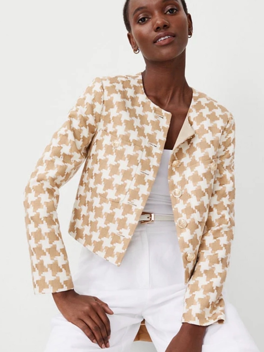 Ann Taylor Beige and White Houndstooth Cropped Jacket (mix31)